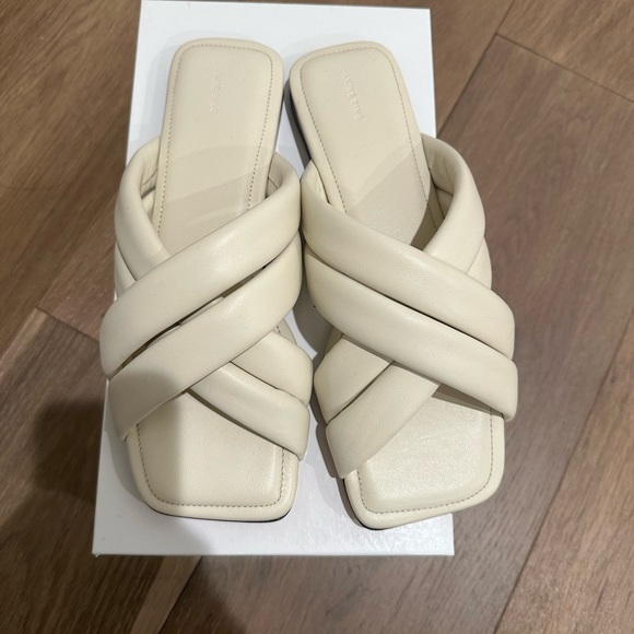 Anine Bing Shoes - New in Box Anine Bing Eve Sandals in Ivory 39
